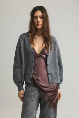 Weiche Strickjacke