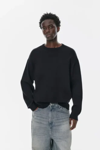 Weicher Strick-Pullover Weicher Strick-Pullover