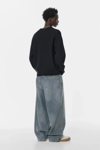 Weicher Strick-Pullover Weicher Strick-Pullover