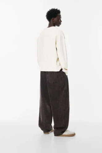 Weicher Strick-Pullover Weicher Strick-Pullover