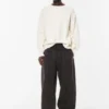 Weicher Strick-Pullover Weicher Strick-Pullover