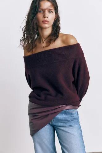 Weicher Strickpullover im Bardot-Stil Weicher Strickpullover im Bardot-Stil