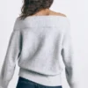 Weicher Strickpullover im Bardot-Stil Weicher Strickpullover im Bardot-Stil