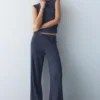 Weite Hose aus Krepp