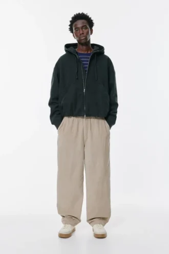 Weite Jogginghose aus Cord Weite Jogginghose aus Cord